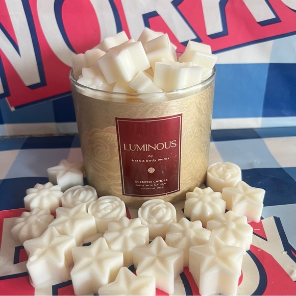 Bath and Body Works Candle Luminous Wax Melts - Picture 2 of 4